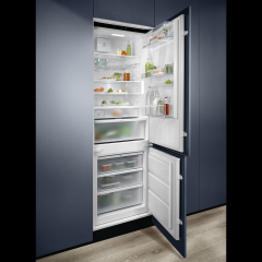 Electrolux KNG7TE75S Ankastre Buzdolabı NoFrost 70cm
