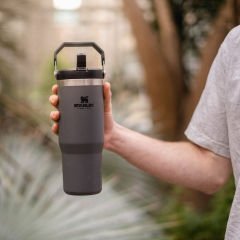 Stanley The IceFlow™ Flip Straw Tumbler 0.89 LT Pipetli Termos | Füme