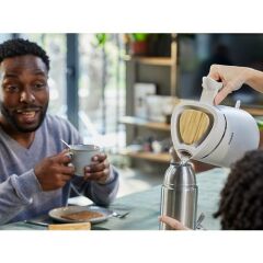 Philips HD9365/10 Elektrikli Su Isıtıcısı - Eco Conscious Edition, 1,7 L, Gösterge Işığı, Döner Taban, Biyoplastik, Mat Saten Beyaz