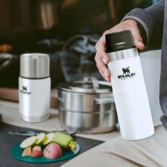 Stanley Klasik Trigger-Action Termos Bardak 0.47 LT | Beyaz