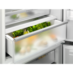 Electrolux ENP7TD75S Ankastre Buzdolabı NoFrost 376 Litre