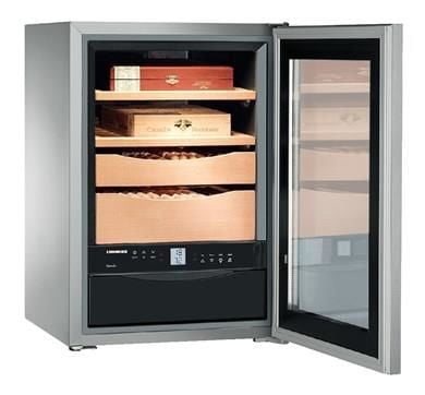 Liebherr Puro Dolabı (Humidor)