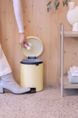 Brabantia BRA 233784 NewIcon Mellow Yellow Pedallı Çöp Kutusu 5L