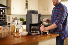 Russell Hobbs 25610-56 Grind & Brew Glass Carafe Coffee Make