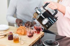 Russell Hobbs 21671-70 Retro Siyah Kettle